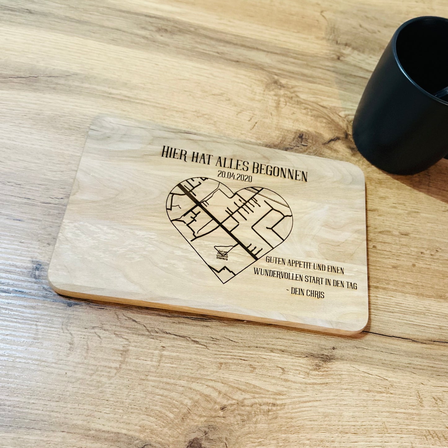 Valentinstags Brotbrettchen